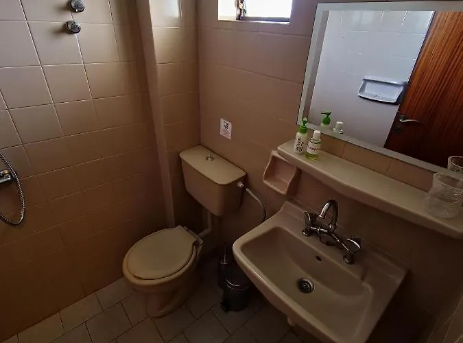 Apartament Alexandra 7 *